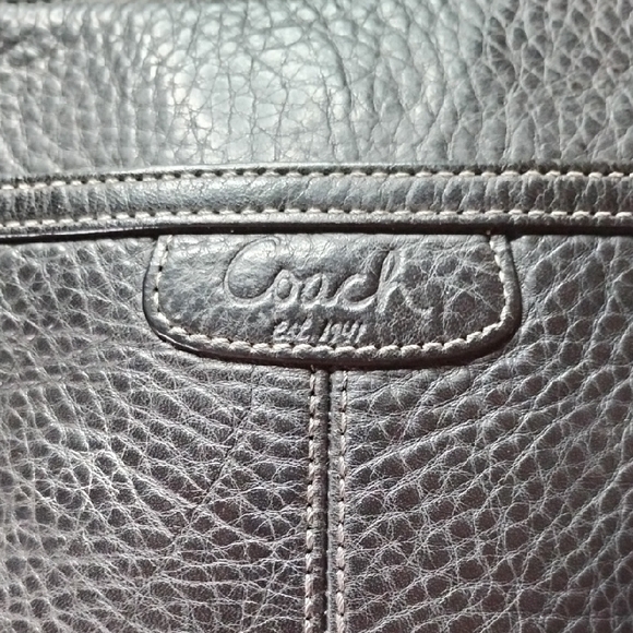 Coach Black Leather Men's Messenger Bag Rehab Condition - Picture 2 of 7